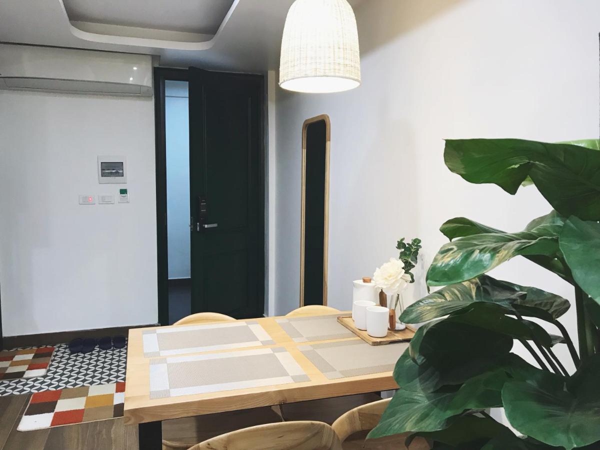 Lubi House Homestay Hanoi Buitenkant foto