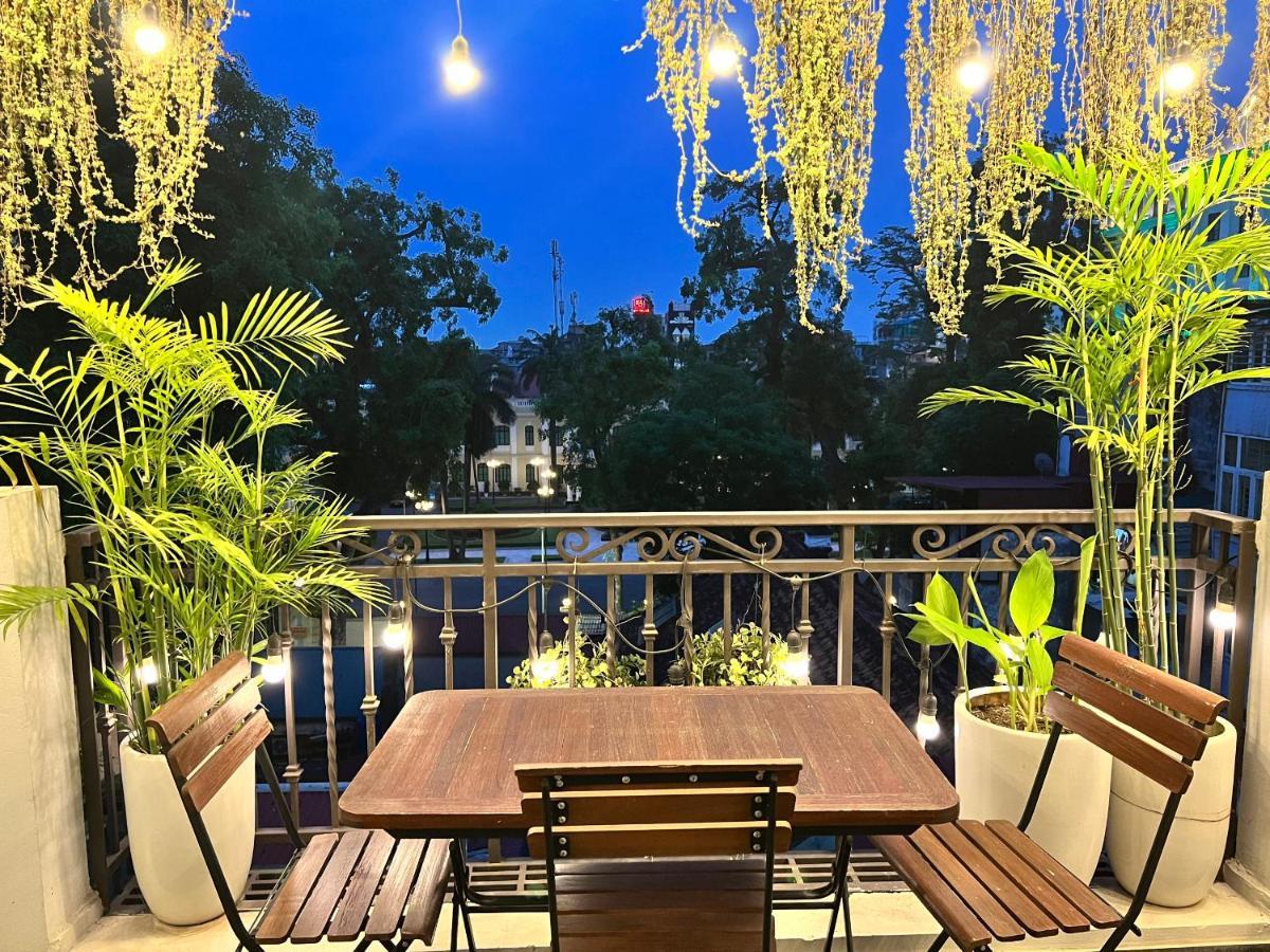 Lubi House Homestay Hanoi Buitenkant foto